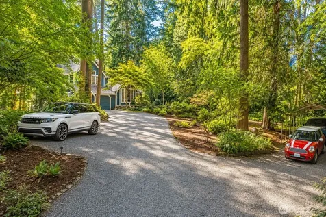5013 140th Avenue NE Bellevue WA 98005