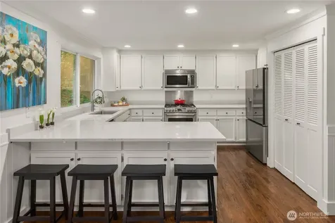 5013 140th Avenue NE Bellevue WA 98005