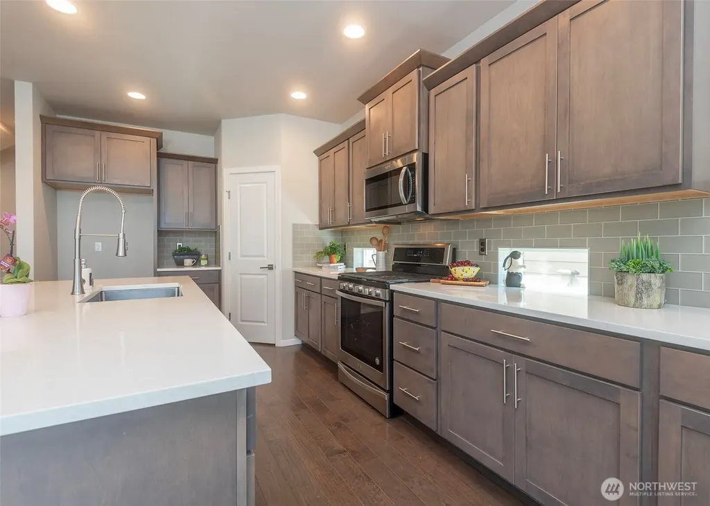 2210 115th Drive SE Lake Stevens WA 98258