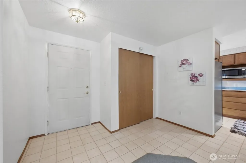20617 28th Avenue W Lynnwood WA 98036