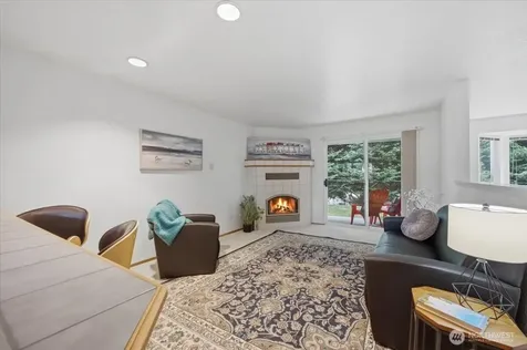 20617 28th Avenue W Lynnwood WA 98036
