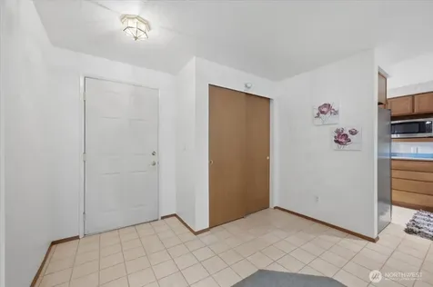 20617 28th Avenue W Lynnwood WA 98036