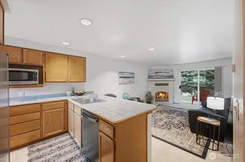 20617 28th Avenue W Lynnwood WA 98036