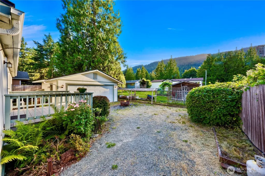 455 Fir Lane Sedro Woolley WA 98284
