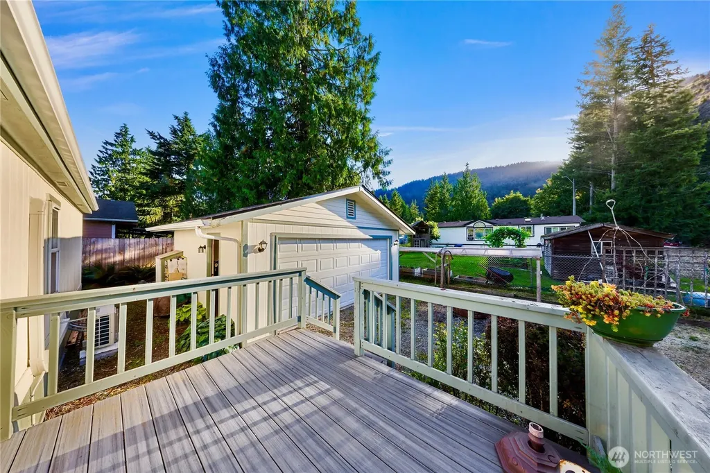 455 Fir Lane Sedro Woolley WA 98284