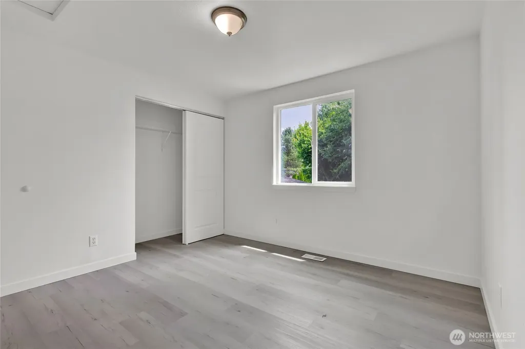 908 Baysinger Place Enumclaw WA 98022