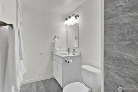 908 Baysinger Place Enumclaw WA 98022