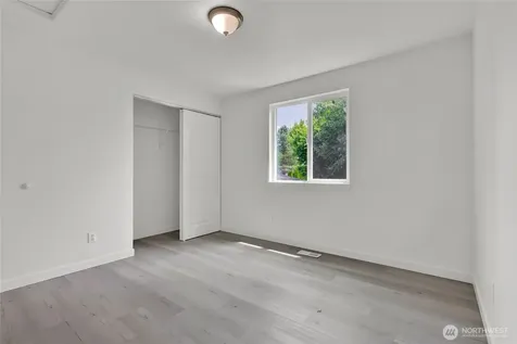 908 Baysinger Place Enumclaw WA 98022