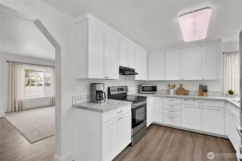 908 Baysinger Place Enumclaw WA 98022