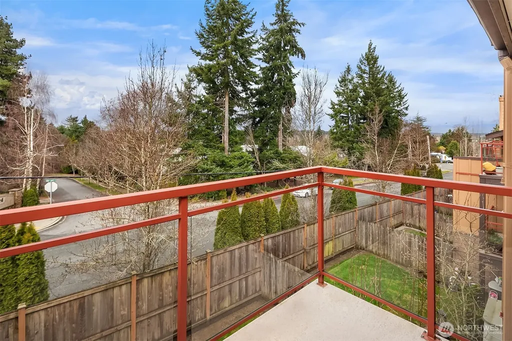 8240 126th Avenue NE Kirkland WA 98033