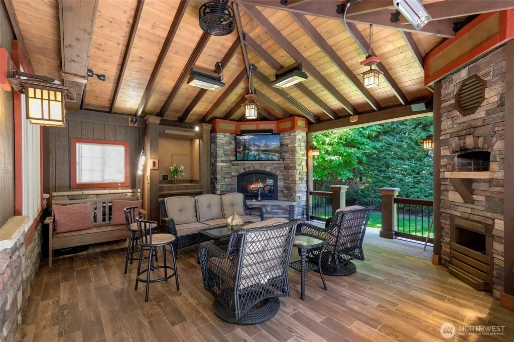 1770 267th Court SE Sammamish WA 98075