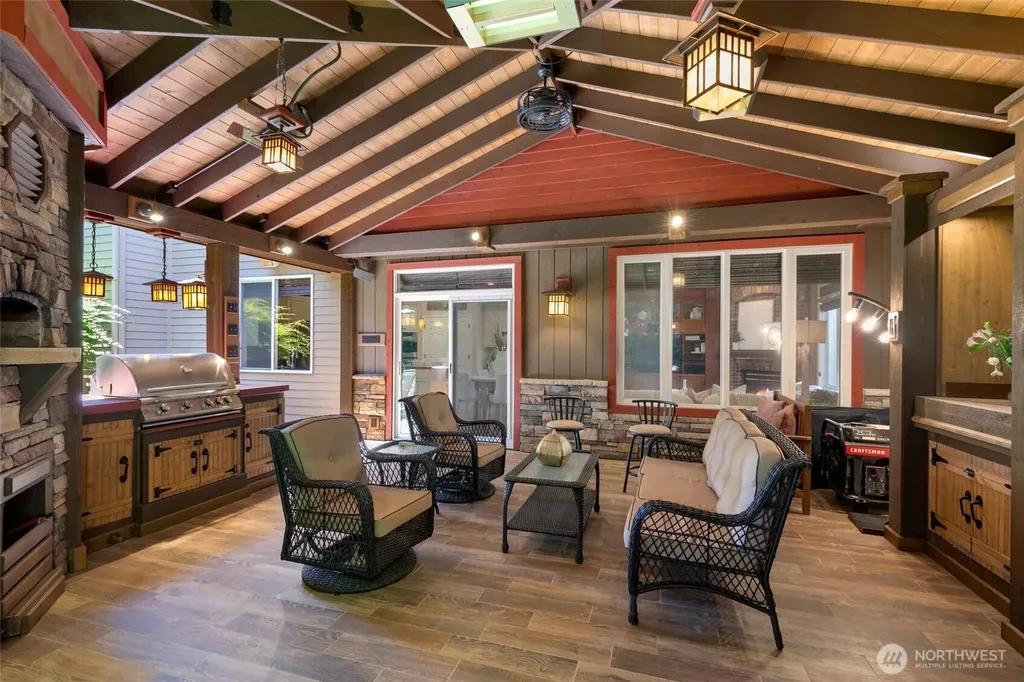 1770 267th Court SE Sammamish WA 98075