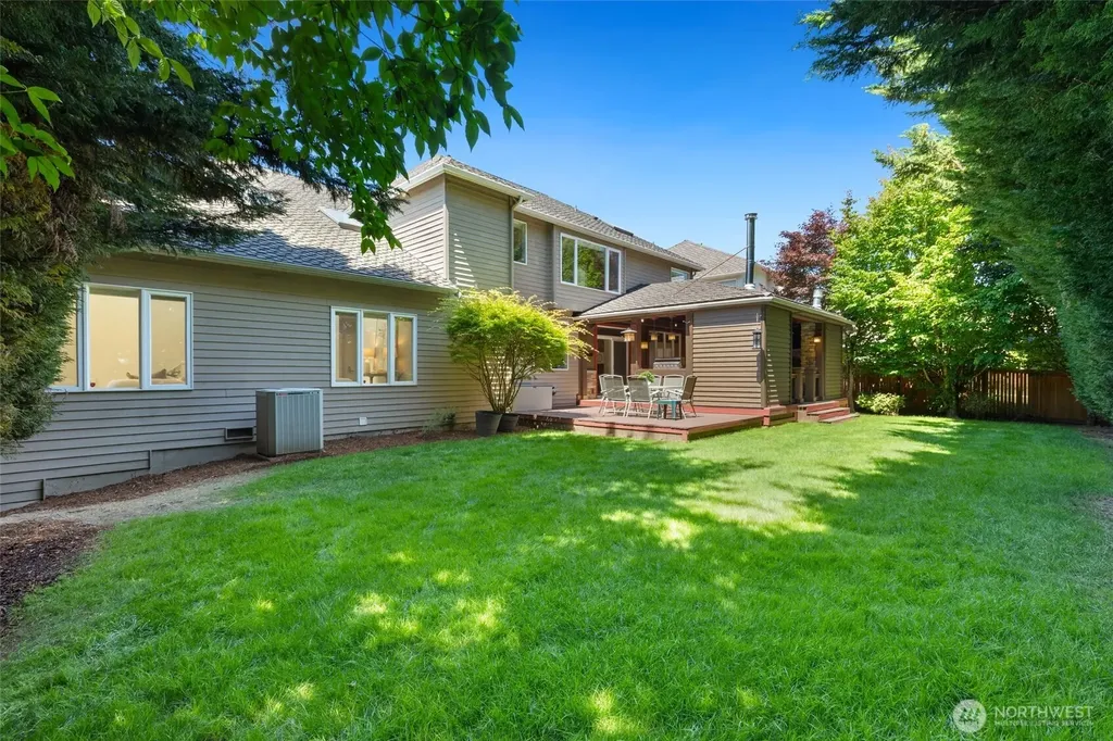 1770 267th Court SE Sammamish WA 98075