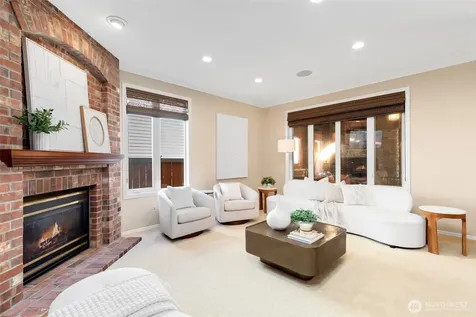 1770 267th Court SE Sammamish WA 98075