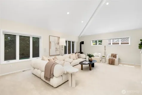 1770 267th Court SE Sammamish WA 98075