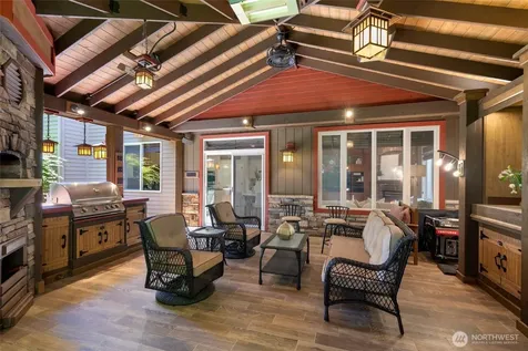 1770 267th Court SE Sammamish WA 98075