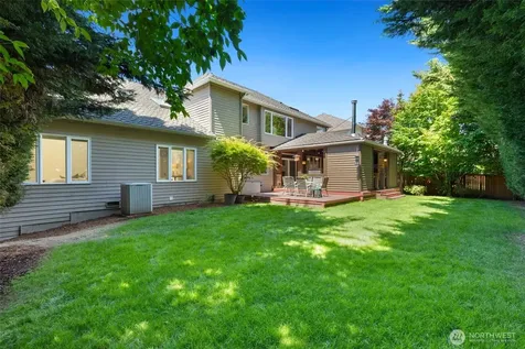 1770 267th Court SE Sammamish WA 98075