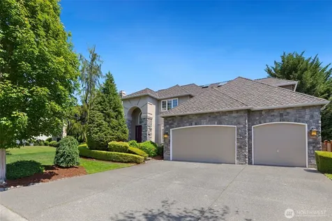 1770 267th Court SE Sammamish WA 98075