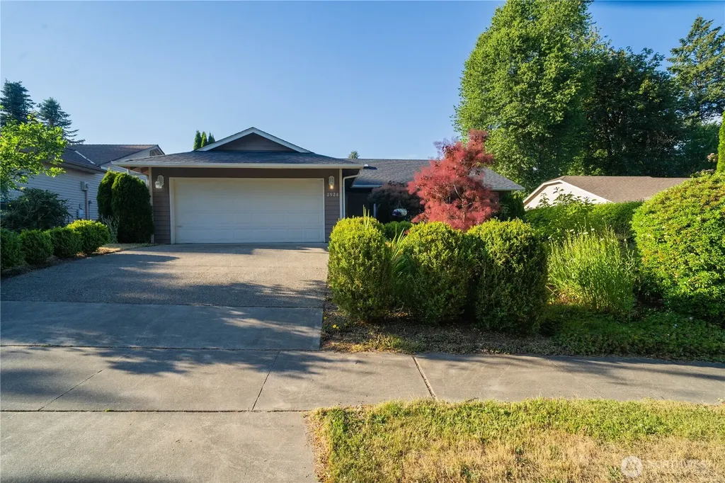 2928 Briar Lea Loop SE Olympia WA 98501