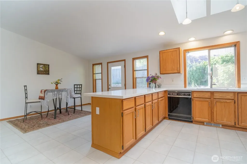 2928 Briar Lea Loop SE Olympia WA 98501