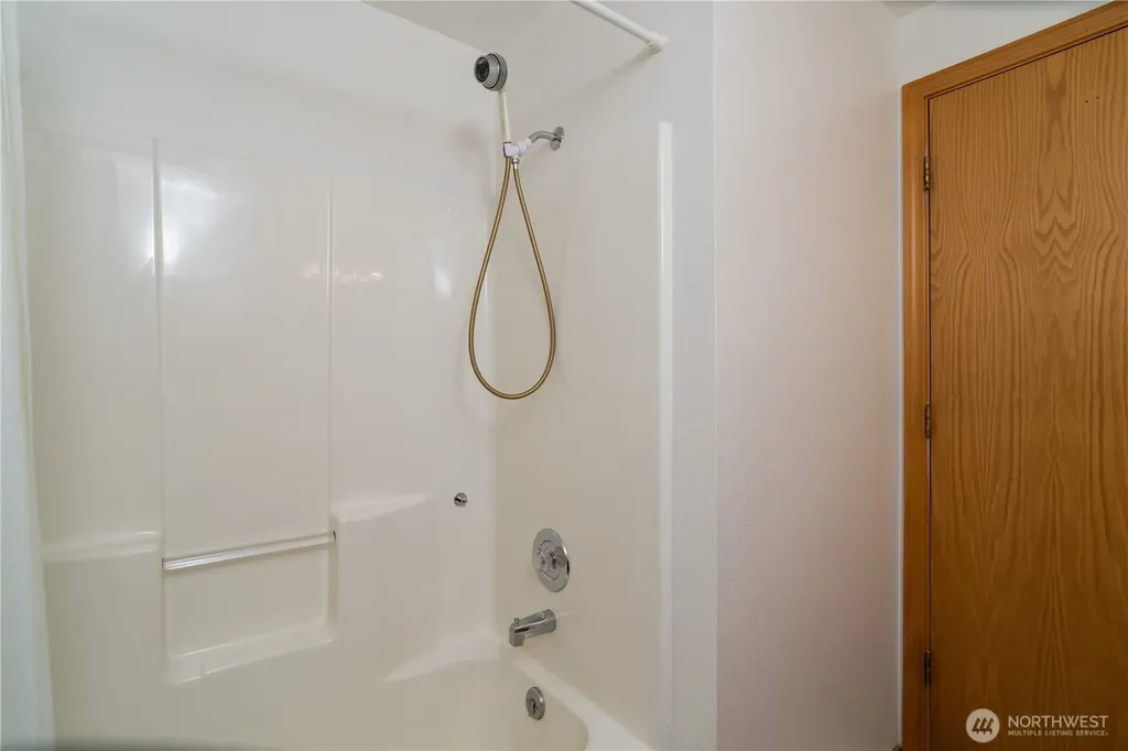 2928 Briar Lea Loop SE Olympia WA 98501