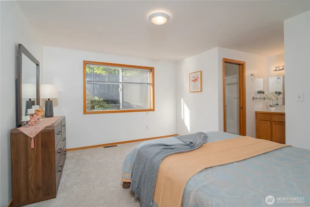 2928 Briar Lea Loop SE Olympia WA 98501