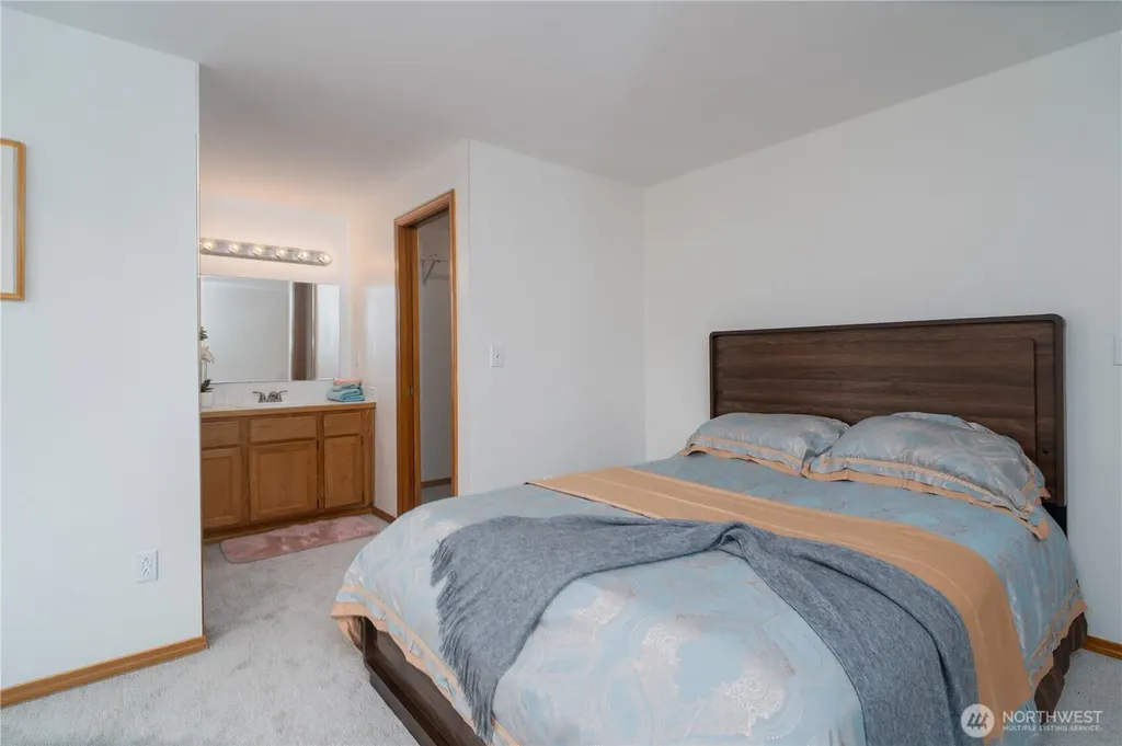 2928 Briar Lea Loop SE Olympia WA 98501