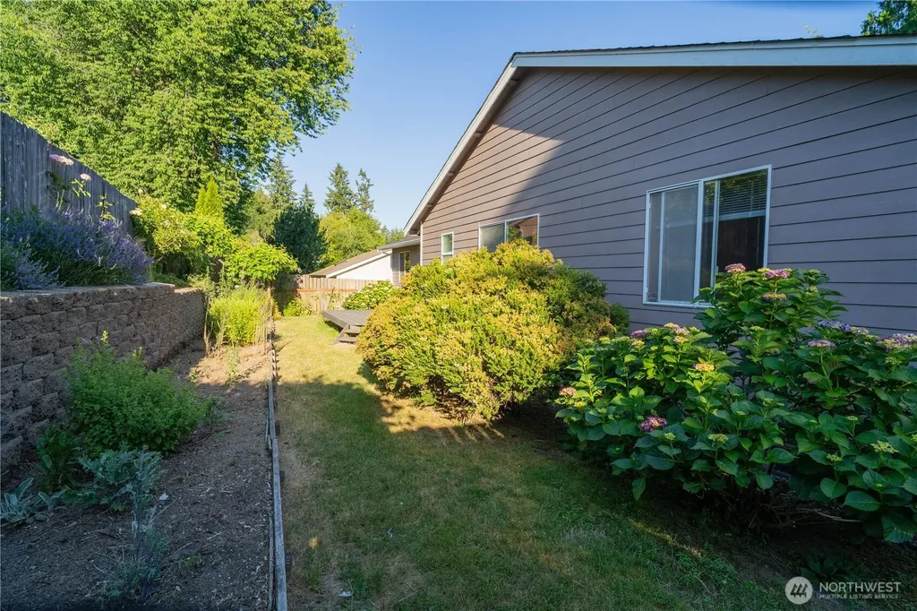 2928 Briar Lea Loop SE Olympia WA 98501