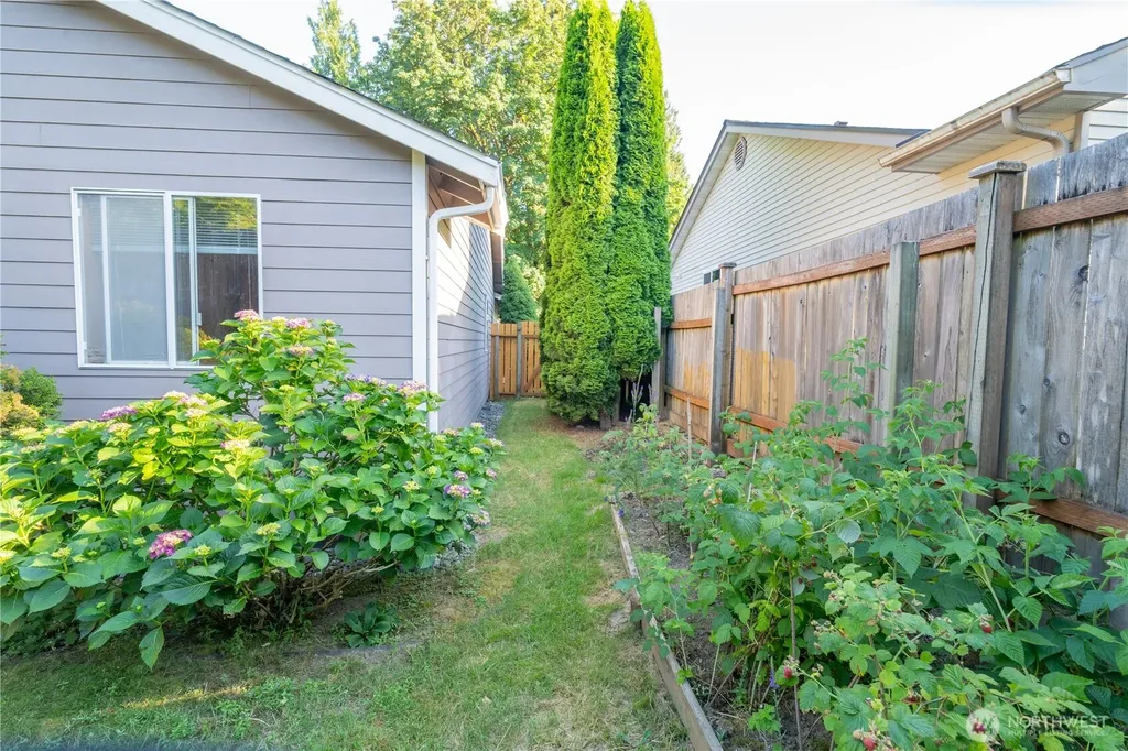 2928 Briar Lea Loop SE Olympia WA 98501