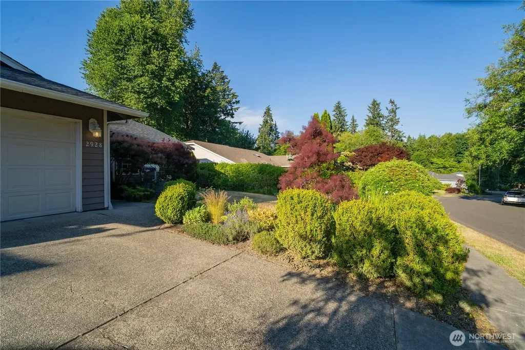 2928 Briar Lea Loop SE Olympia WA 98501