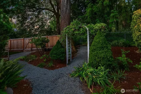 12220 102nd Place NE Kirkland WA 98034