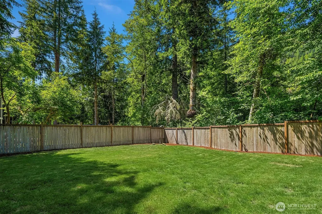 42300 SE 168th Court North Bend WA 98045