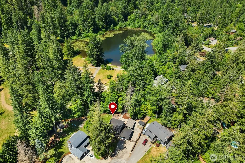 42300 SE 168th Court North Bend WA 98045