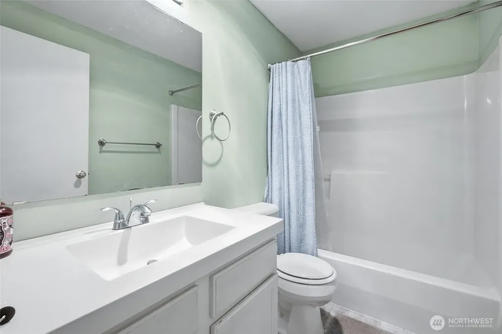16305 107th Ct SE Yelm WA 98597