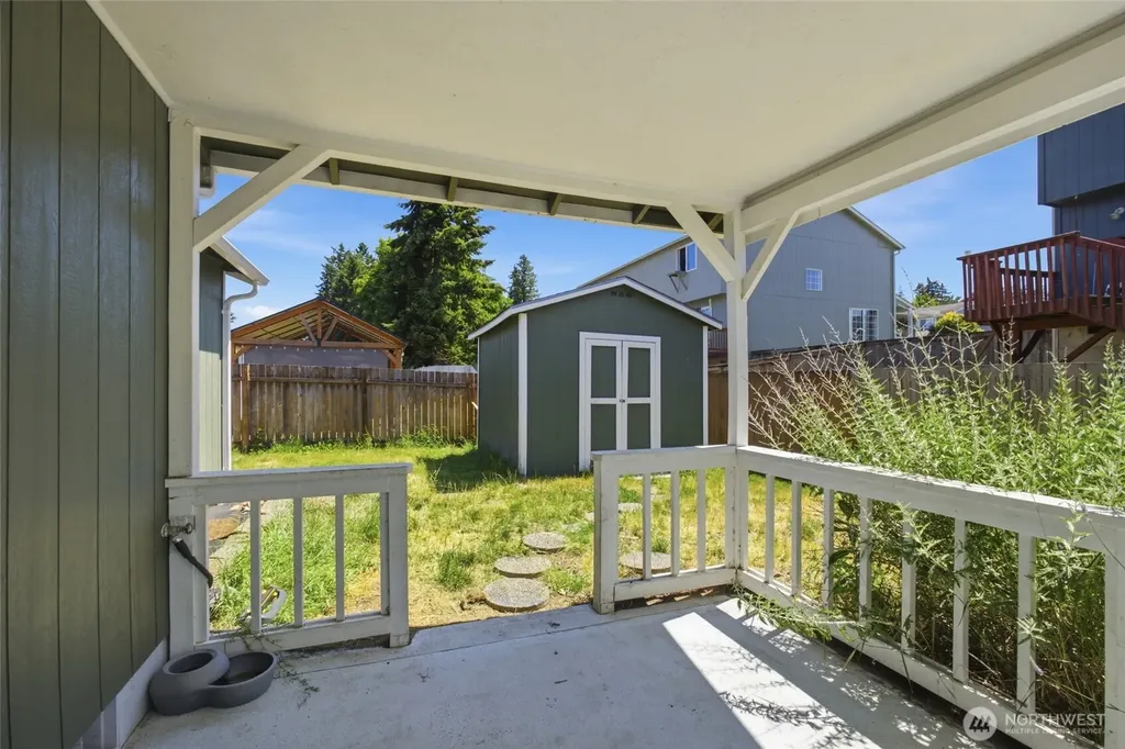 16305 107th Ct SE Yelm WA 98597
