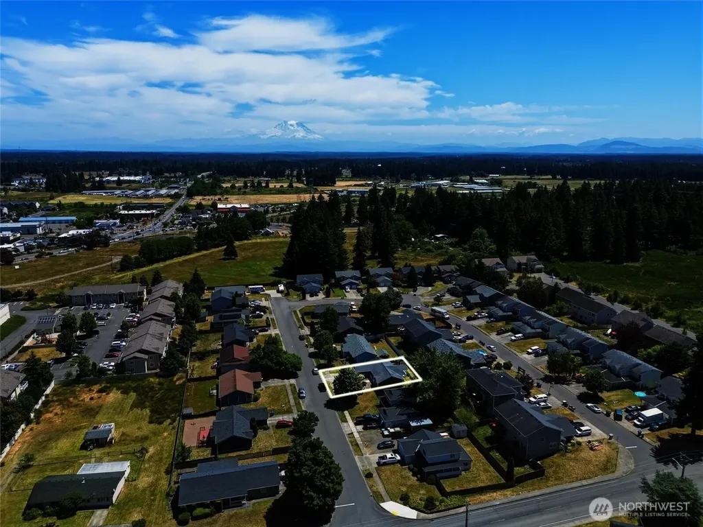 16305 107th Ct SE Yelm WA 98597