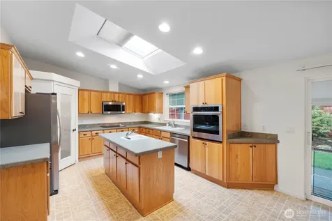 9820 197th Street E Graham WA 98338