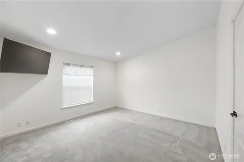 9820 197th Street E Graham WA 98338