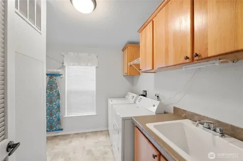 9820 197th Street E Graham WA 98338