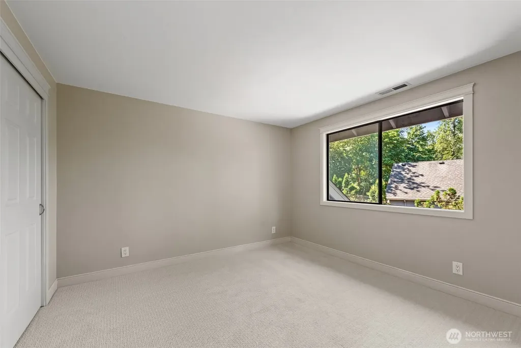 13509 SE 59th Street Bellevue WA 98006
