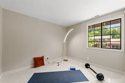 13509 SE 59th Street Bellevue WA 98006