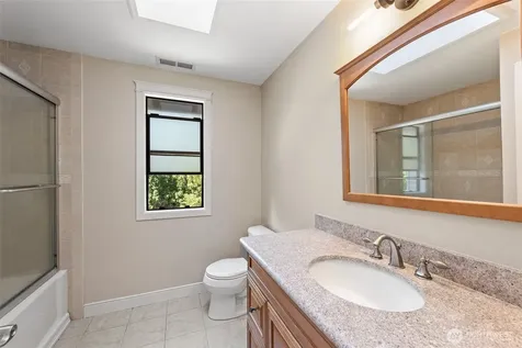 13509 SE 59th Street Bellevue WA 98006