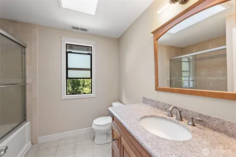 13509 SE 59th Street Bellevue WA 98006