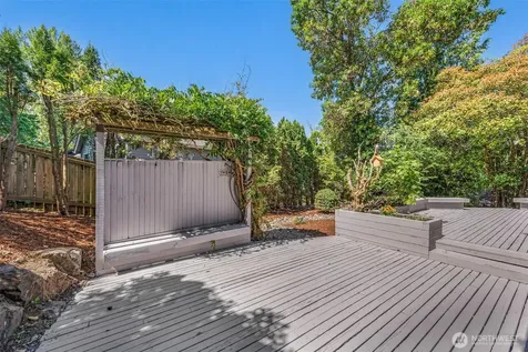 13509 SE 59th Street Bellevue WA 98006