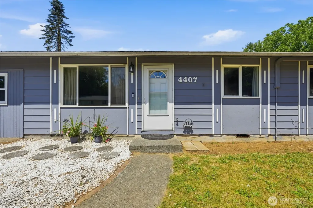 4407 123rd Place NE Marysville WA 98271