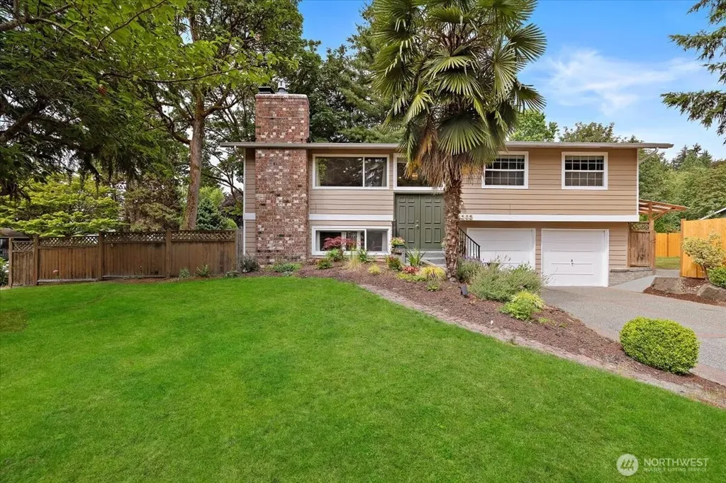 14303 102nd Avenue NE Kirkland WA 98034