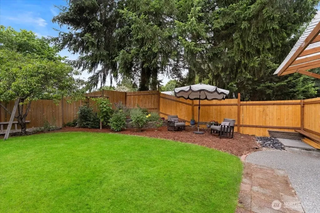 14303 102nd Avenue NE Kirkland WA 98034