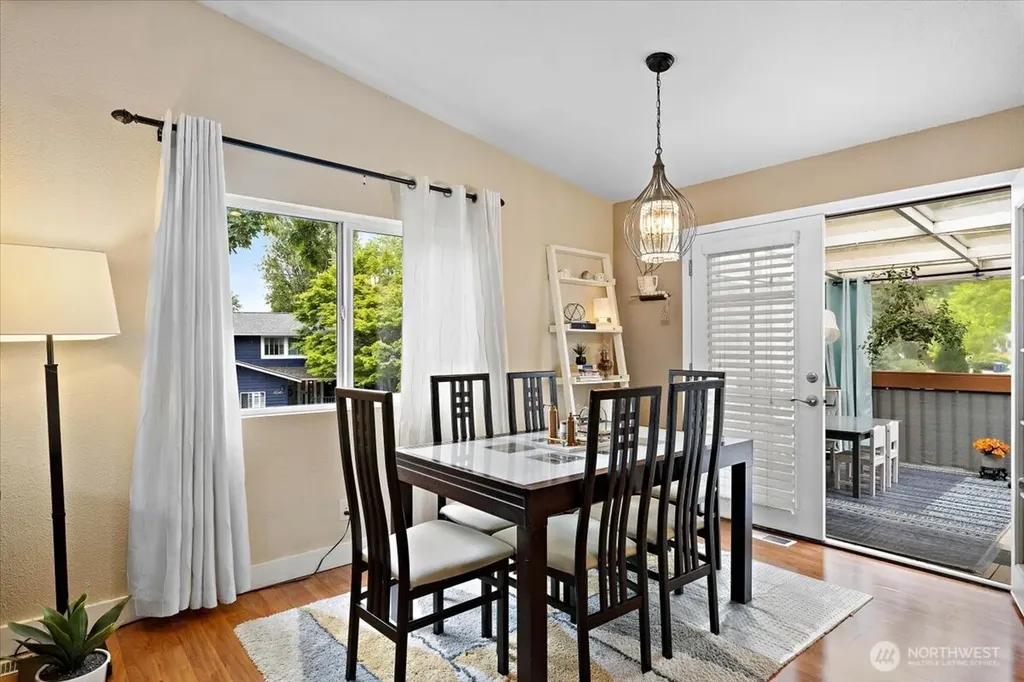 14303 102nd Avenue NE Kirkland WA 98034