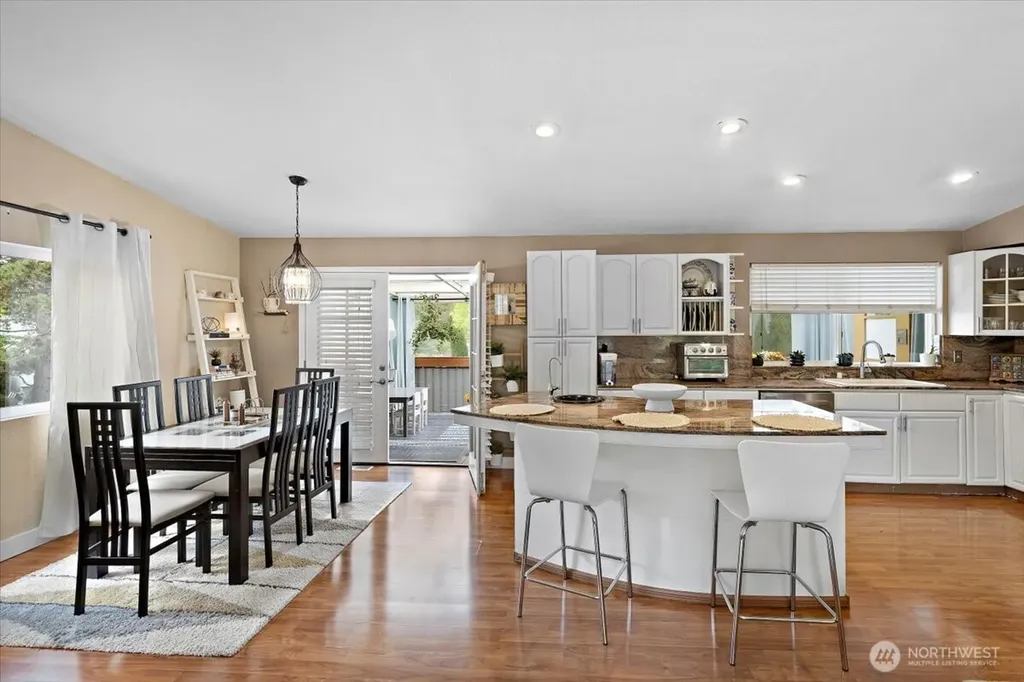 14303 102nd Avenue NE Kirkland WA 98034