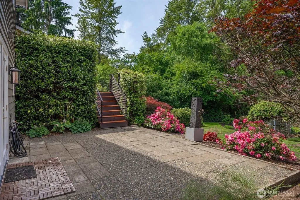 36031 32nd Avenue S Auburn WA 98001